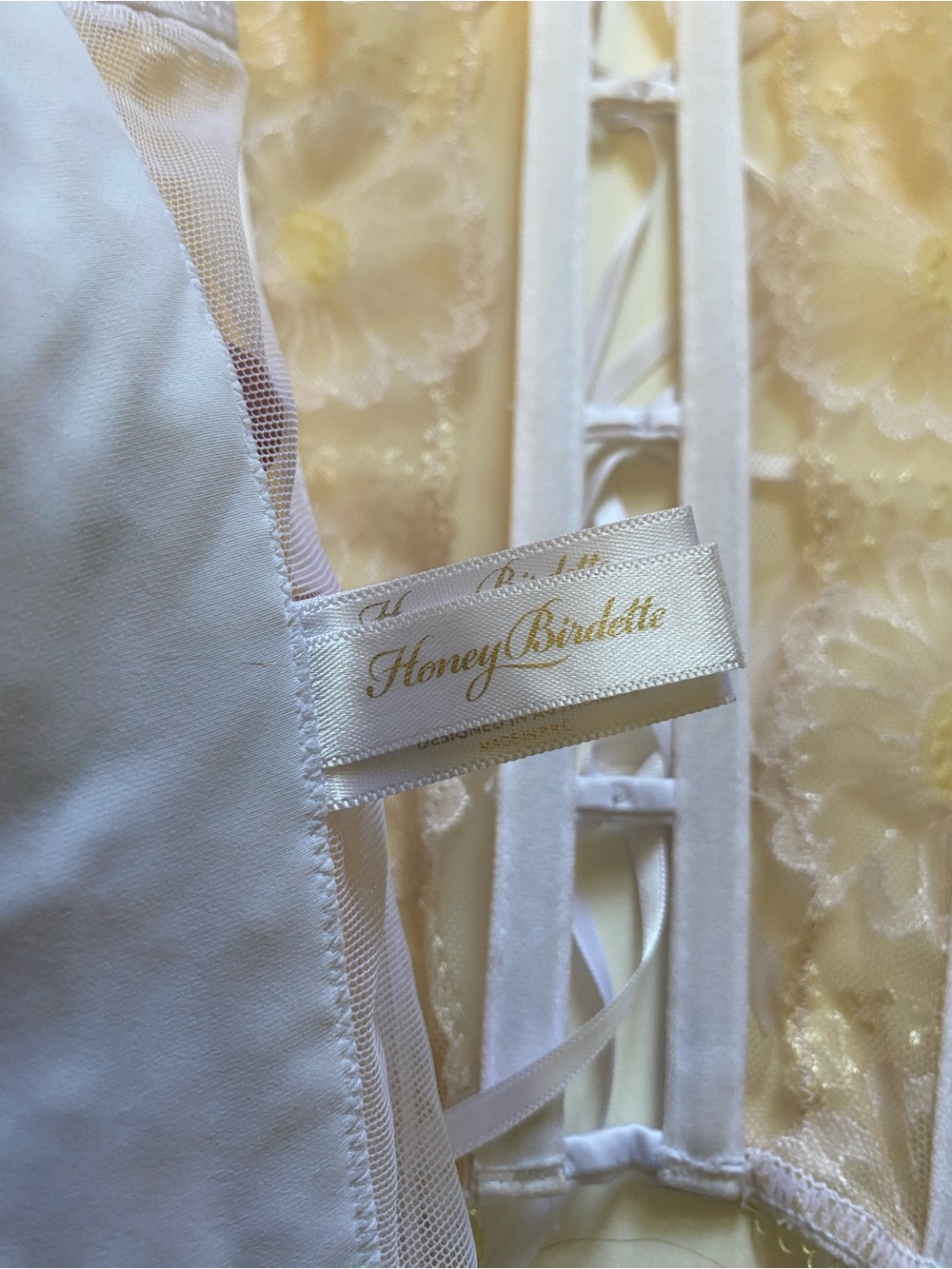 Honey Birdette Daisy Ivory Bridal Corset + Bikini + Stockings Set L + Satin Bag - Picture 6 of 11